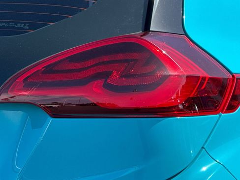 Used 2020 Chevrolet Bolt LT FWD image 46