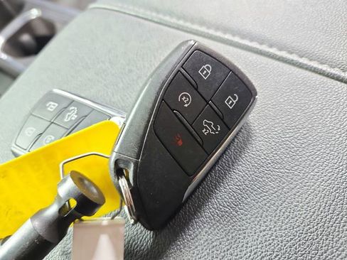 Used 2023 Chevrolet Silverado 1500 LT Trail Boss w/ Protection Package image 30