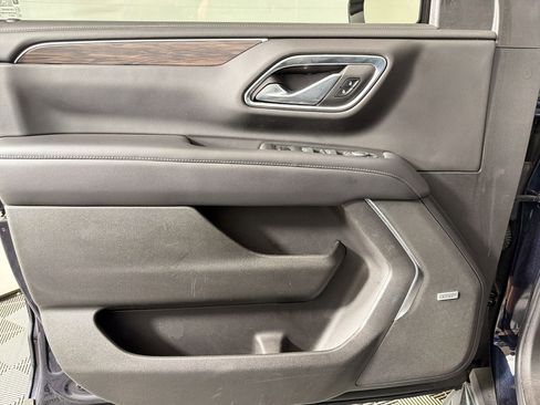 Used 2021 Chevrolet Tahoe LT image 19