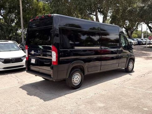 Used 2023 RAM ProMaster 2500 FWD image 8