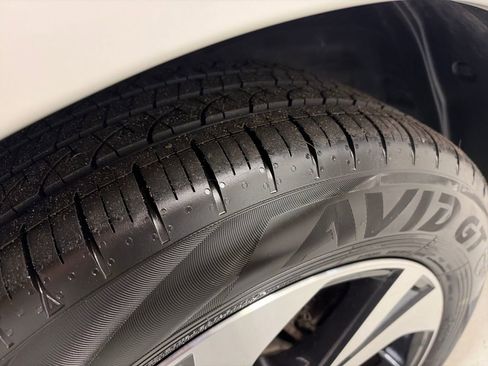 Certified 2025 Subaru Legacy Premium image 13