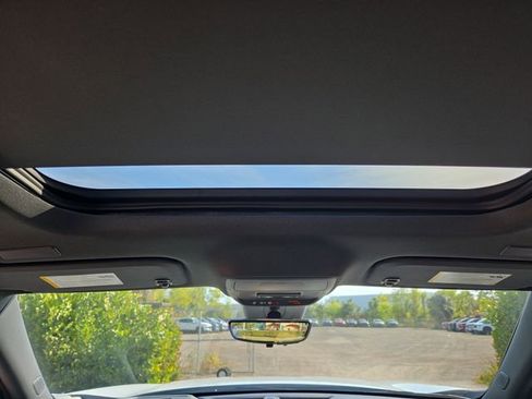 New 2026 GMC Acadia AT4 AWD/4WD image 14