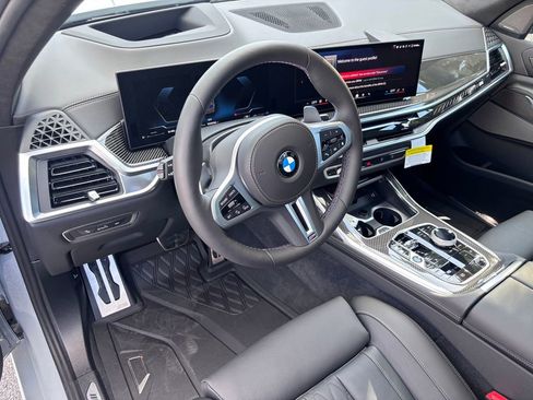 New 2026 BMW X7 M60i AWD/4WD image 15