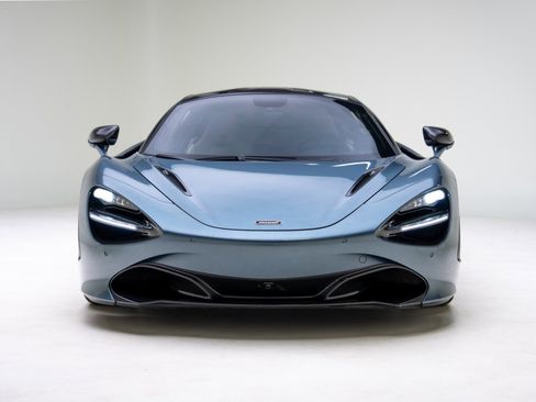 Used 2018 McLaren 720S image 13