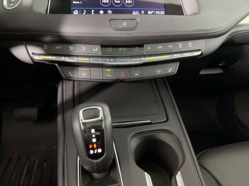 Used 2019 Cadillac XT4 Premium Luxury image 18