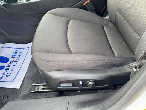 Used 2024 Chevrolet Malibu LT FWD image 21