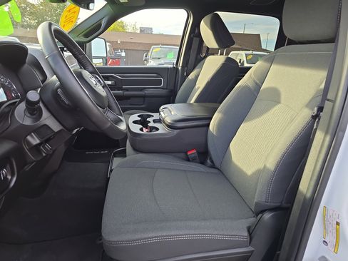 Used 2024 RAM 2500 Big Horn w/ Night Edition image 12