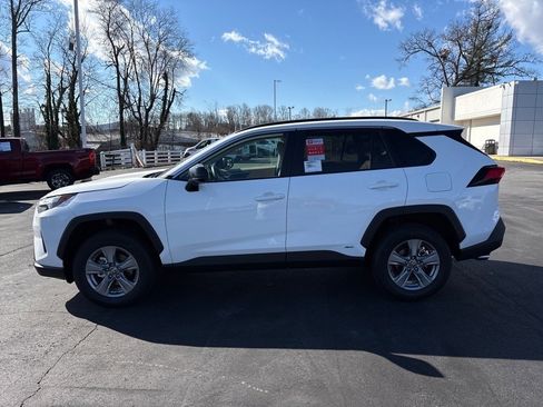 New 2025 Toyota RAV4 LE image 26