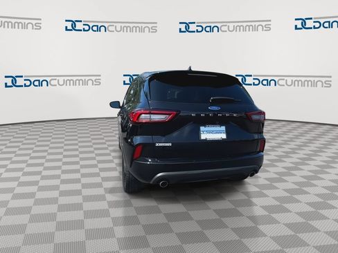 Used 2024 Ford Escape ST-Line FWD image 7