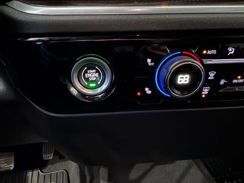 Certified 2022 Chevrolet Silverado 1500 RST image 20