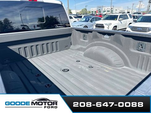 Used 2017 Ford F350 Lariat w/ Lariat Ultimate Package AWD/4WD image 7