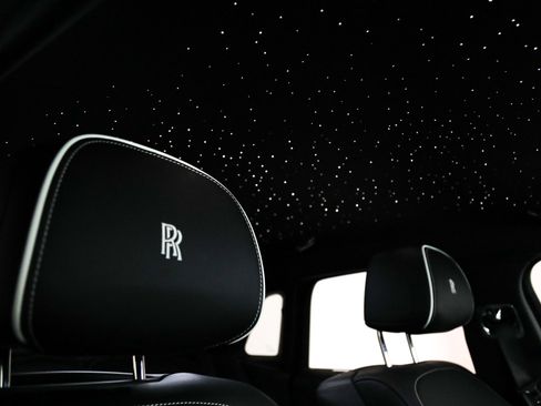 Used 2023 Rolls-Royce Ghost Black Badge image 17