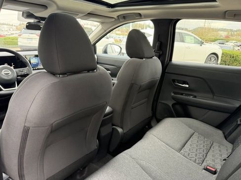 New 2026 Nissan Kicks SV w/ SV Premium Package image 38