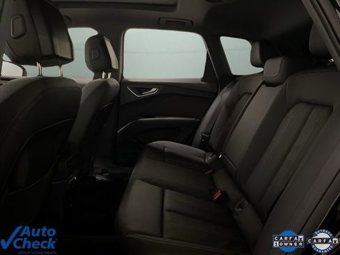 Used 2024 Audi Q4 e-tron Premium image 64
