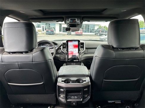 Used 2025 RAM 2500 Laramie image 10