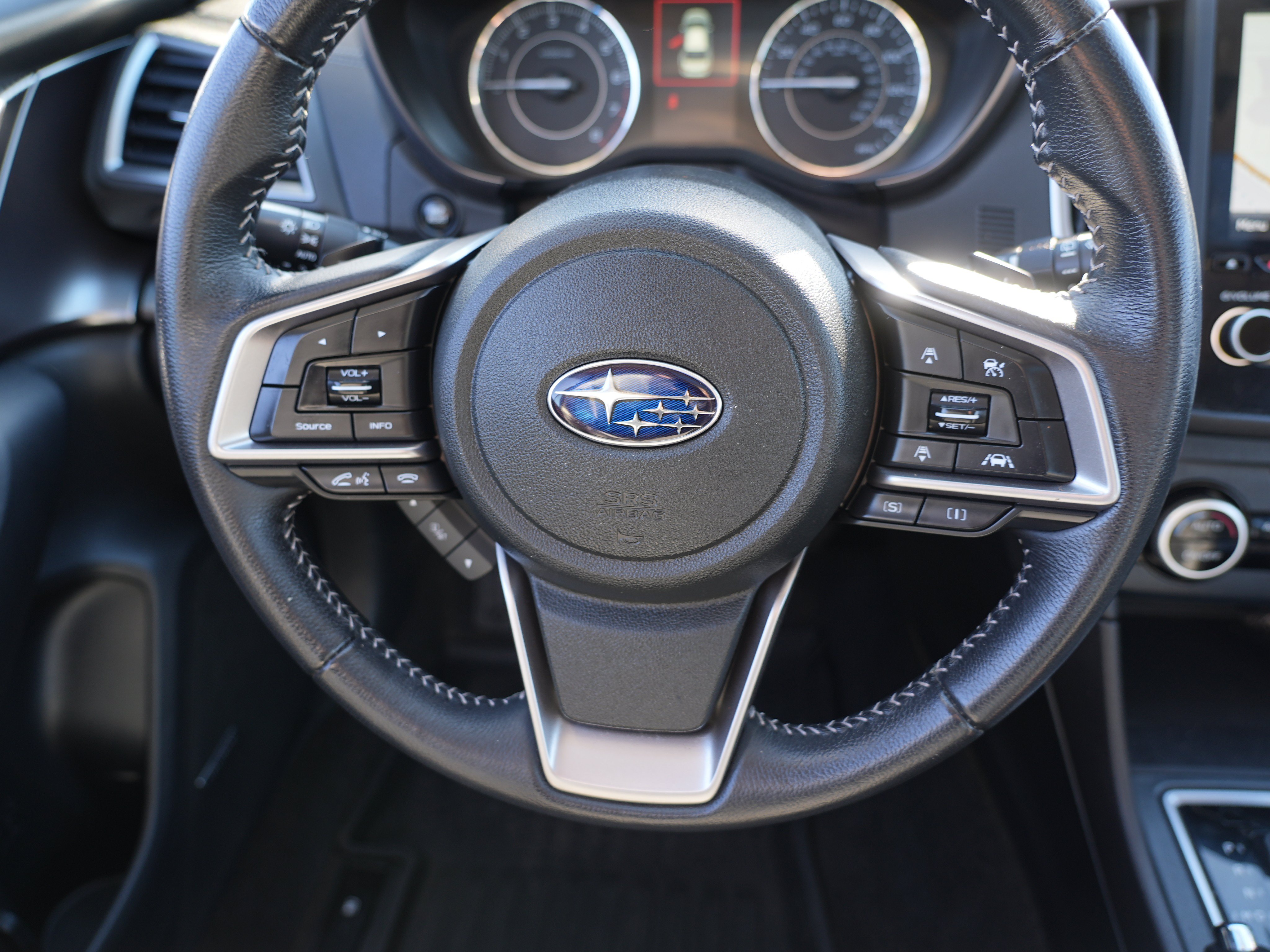 Used 2022 Subaru Impreza 2.0i Limited w/ Popular Package #2 AWD/4WD image 23