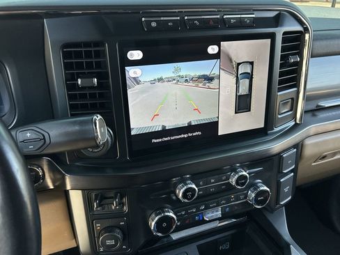Used 2023 Ford F250 Lariat w/ Lariat Ultimate Package AWD/4WD image 15