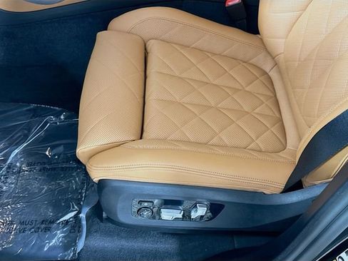 New 2026 BMW X5 xDrive50e w/ M Sport Package image 19