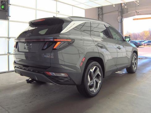 Used 2024 Hyundai Tucson Limited AWD/4WD image 2