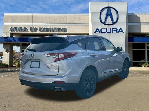 New 2026 Acura RDX SH-AWD image 2