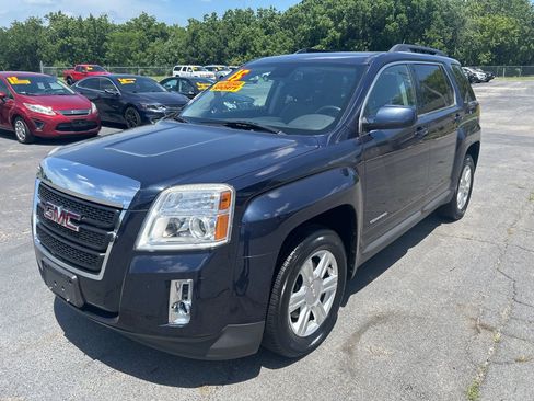 Used 2015 GMC Terrain SLT w/ Open Road Package FWD image 2