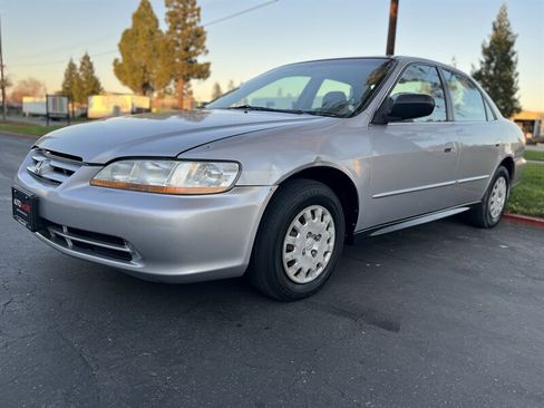 Used 2002 Honda Accord VP image 7