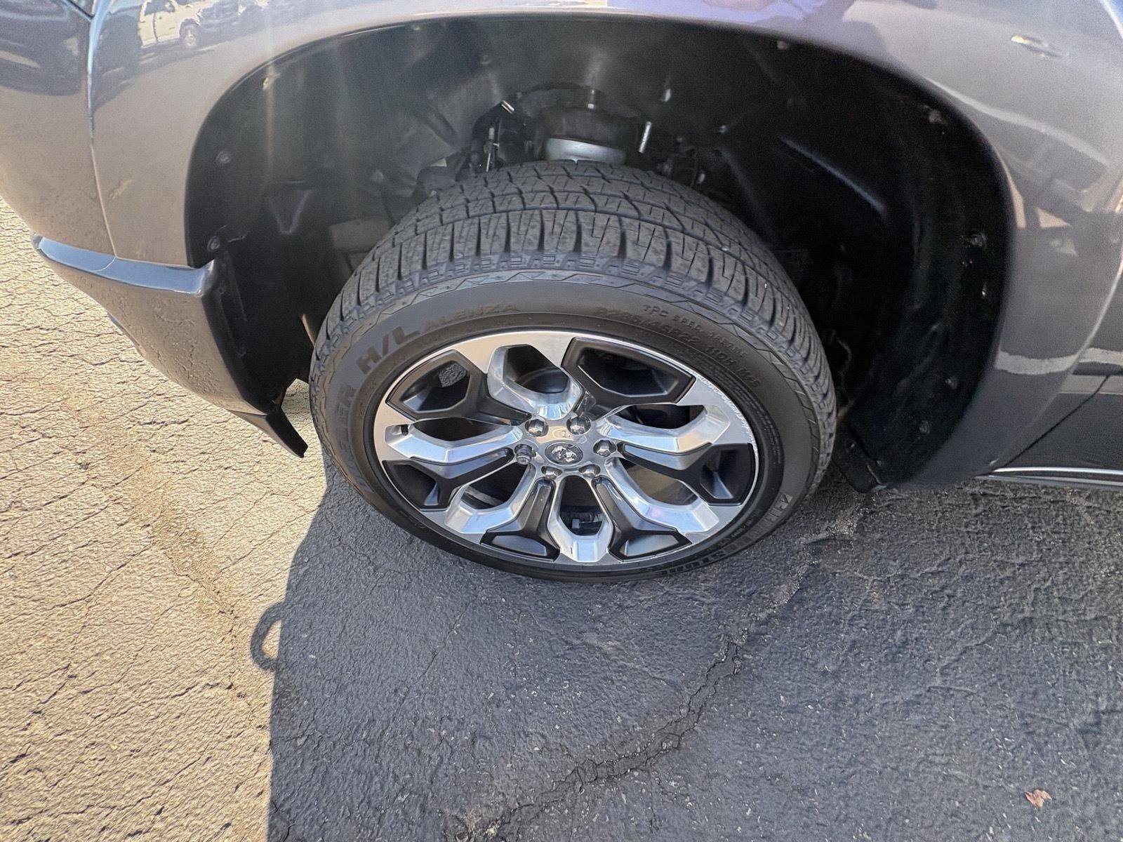 Used 2023 RAM 1500 Limited w/ Trailer Tow Group AWD/4WD image 8