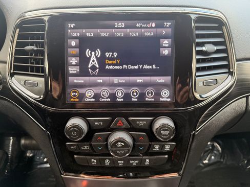 Used 2021 Jeep Grand Cherokee Limited X image 36