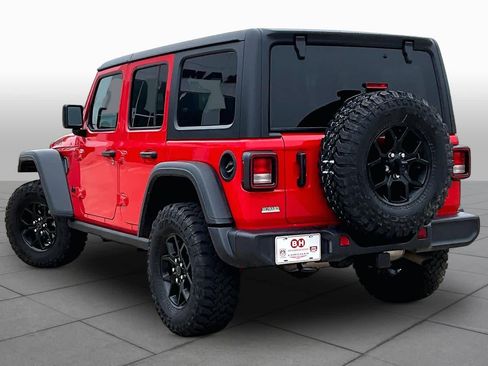 Used 2025 Jeep Wrangler Unlimited Sport AWD/4WD image 11