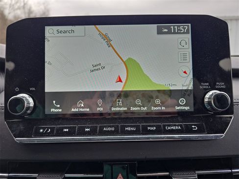 Used 2024 Mitsubishi Outlander SE image 18