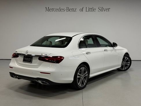 Used 2023 Mercedes-Benz E 350 4MATIC Sedan image 6