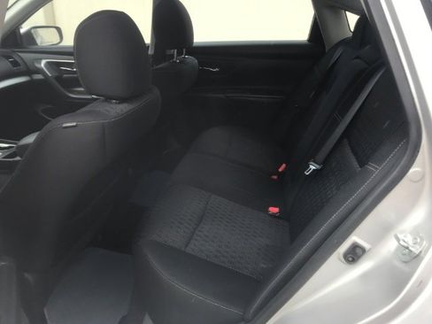 Used 2016 Nissan Sentra SV image 7