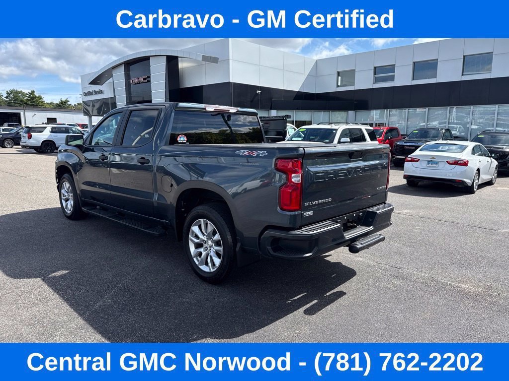 Used 2020 Chevrolet Silverado 1500 Custom w/ Custom Value Package AWD/4WD image 3