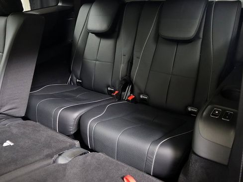 Certified 2023 Mercedes-Benz GLS 450 4MATIC image 15