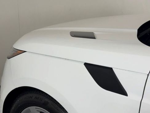 New 2026 Land Rover Range Rover Sport SE image 13