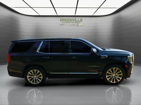 Used 2021 GMC Yukon Denali w/ Denali Ultimate Package RWD image 9