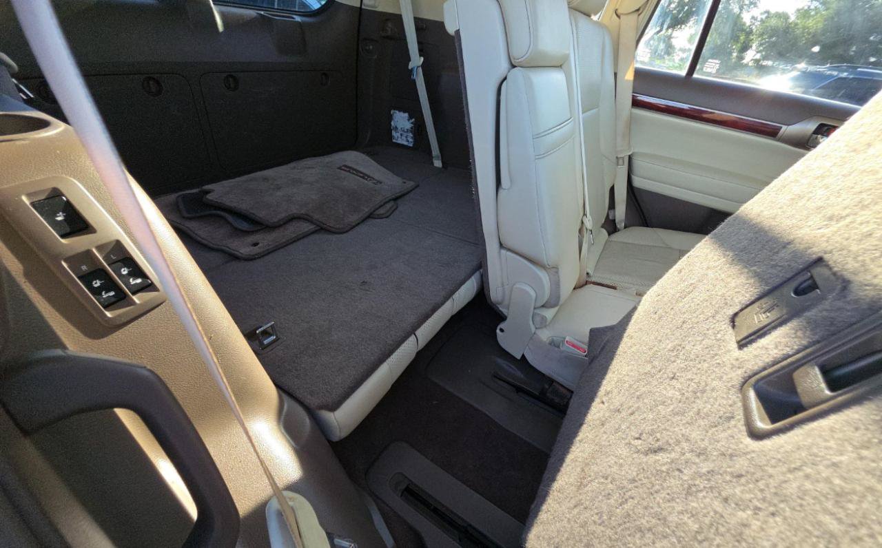 Used 2013 Lexus GX 460 w/ Comfort Plus Pkg AWD/4WD image 16