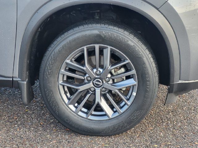 Certified 2023 Nissan Rogue S AWD/4WD image 6