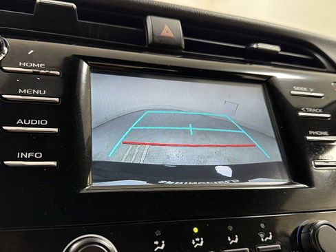 Certified 2018 Toyota Camry LE image 19