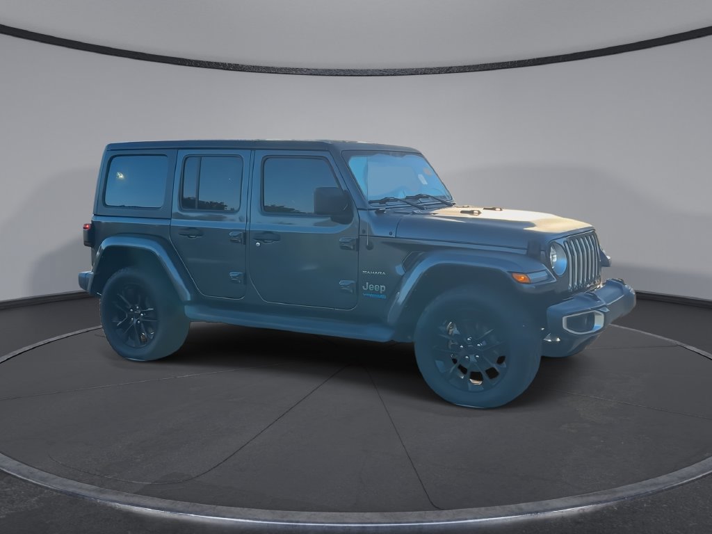 Used 2021 Jeep Wrangler Unlimited Sahara w/ Safety Group AWD/4WD image 2