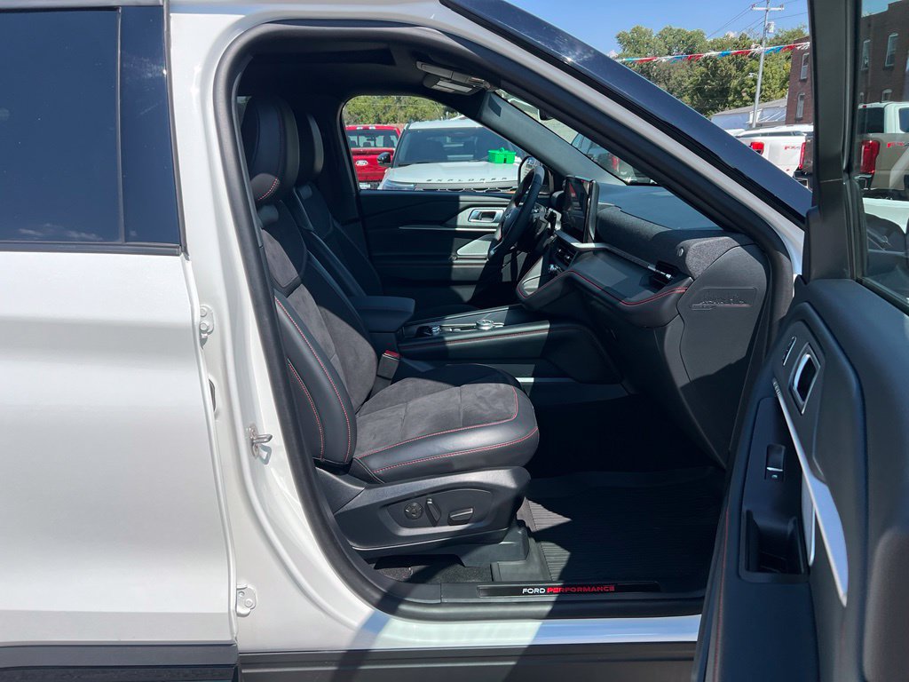 Used 2026 Ford Explorer ST w/ Sun And Sound Package AWD/4WD image 24