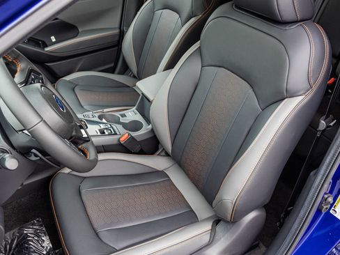 New 2025 Subaru Crosstrek 2.5i Limited w/ Crosstrek Mirror Package image 17