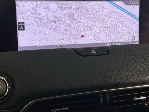 Used 2025 MAZDA CX-70 Plug-In Hybrid w/ Premium Pkg image 19