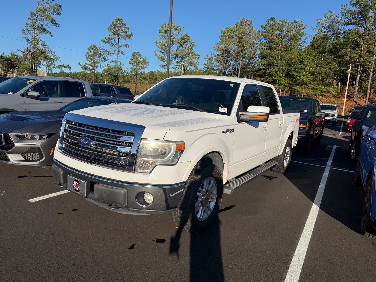 Used 2014 Ford F150 Lariat w/ Equipment Group 502A Luxury AWD/4WD image 3