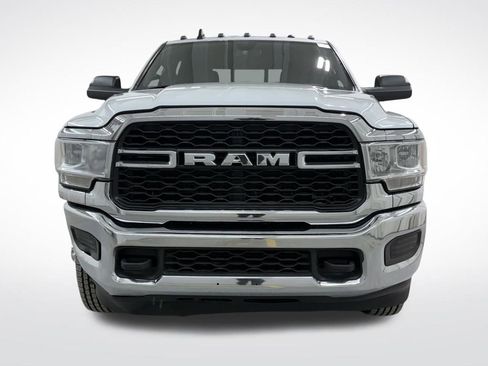Used 2022 RAM 3500 Tradesman image 5