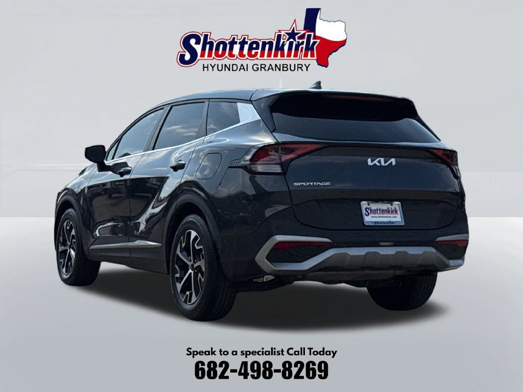 Used 2023 Kia Sportage EX FWD image 8