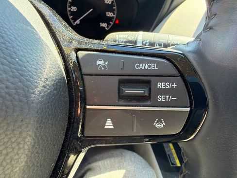 Used 2024 Honda HR-V EX-L image 18