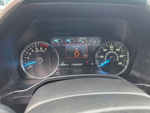 Used 2016 Ford F150 Lariat image 22