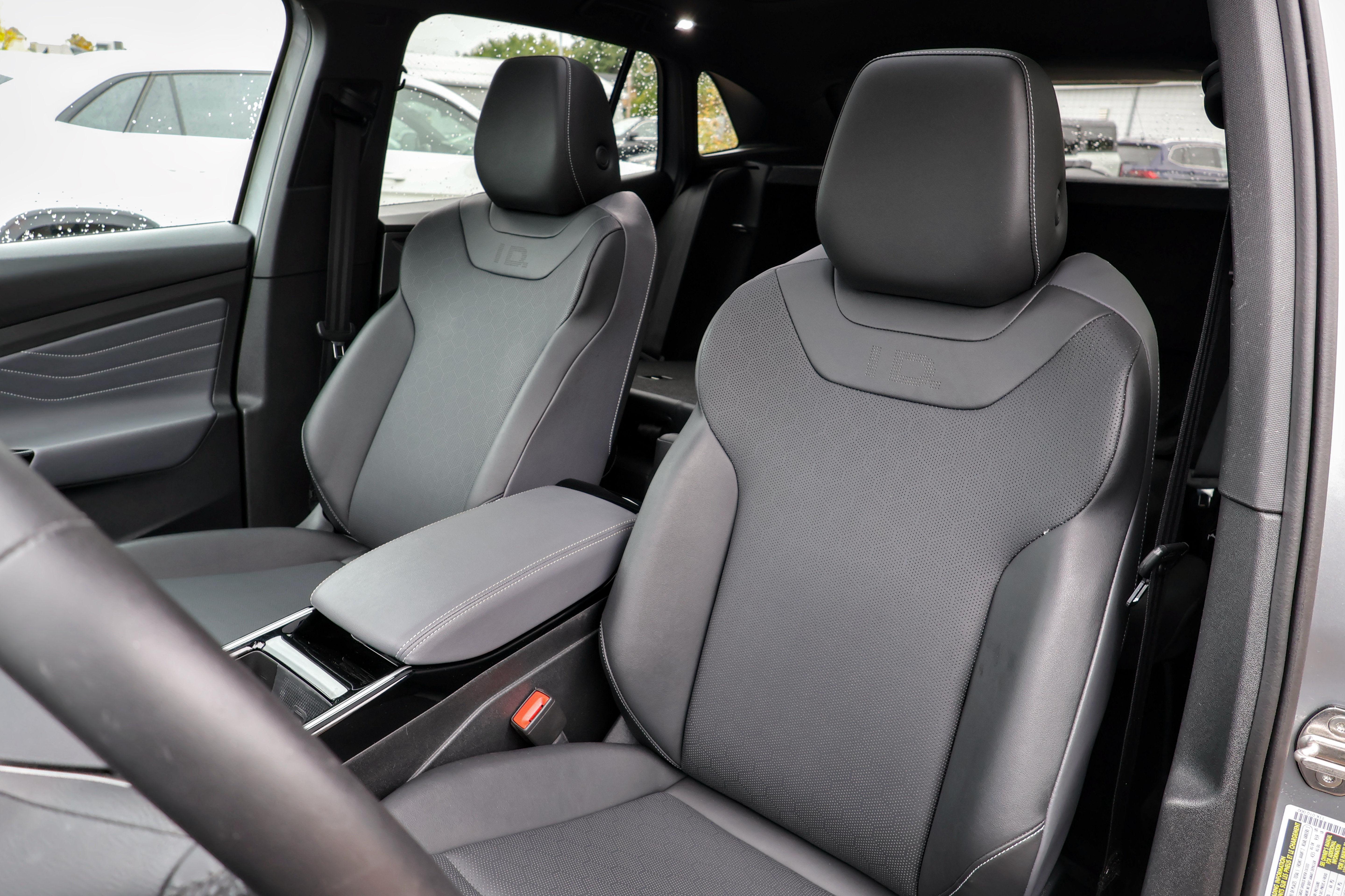 Certified 2023 Volkswagen ID.4 Pro S AWD/4WD image 11