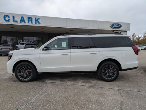 New 2025 Ford Expedition Max Platinum w/ Stealth Performance Package image 7